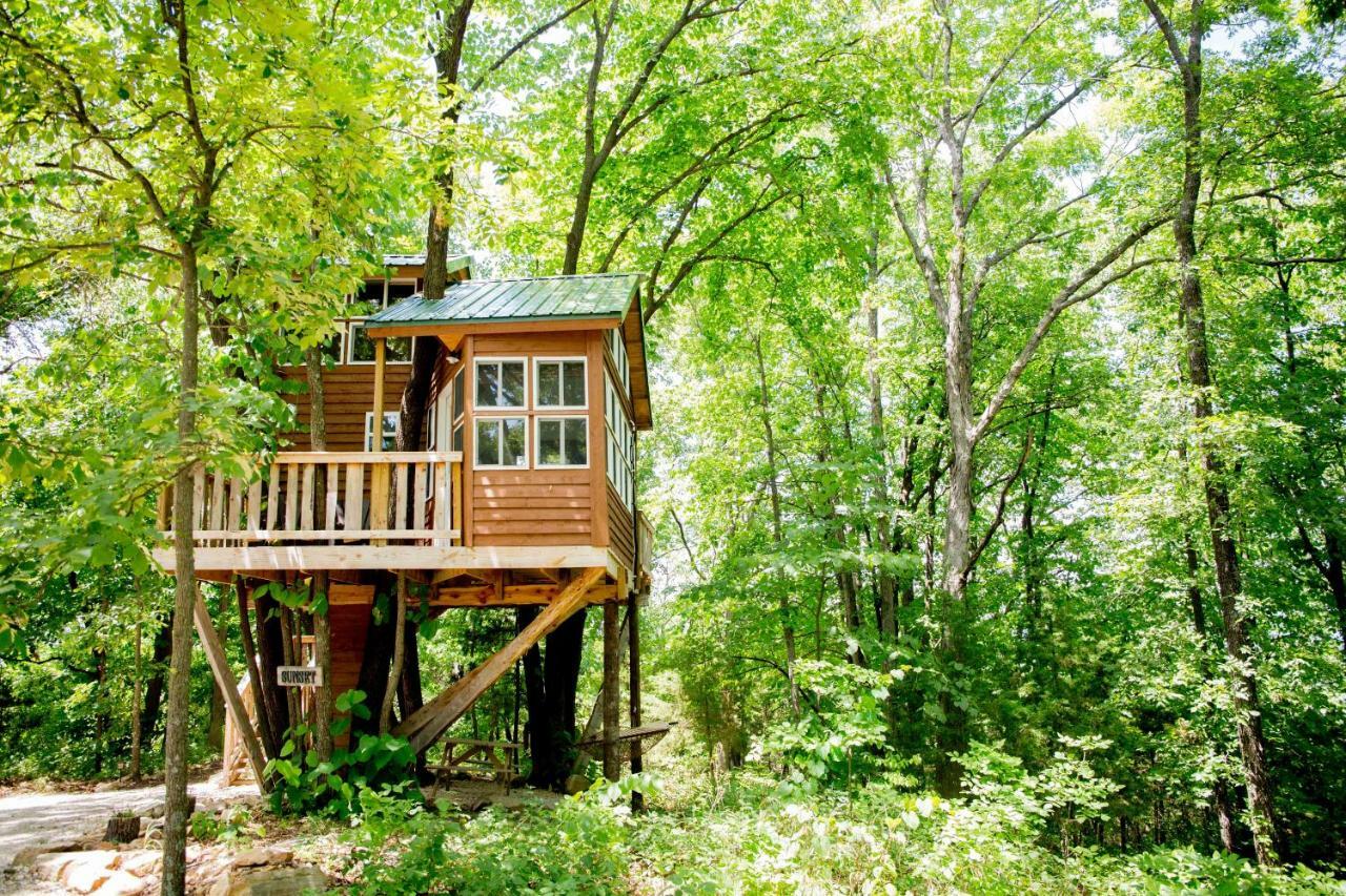 The Cottage Treehouses Cilipi Bagian luar foto